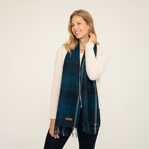 Women's Plaid Scarf